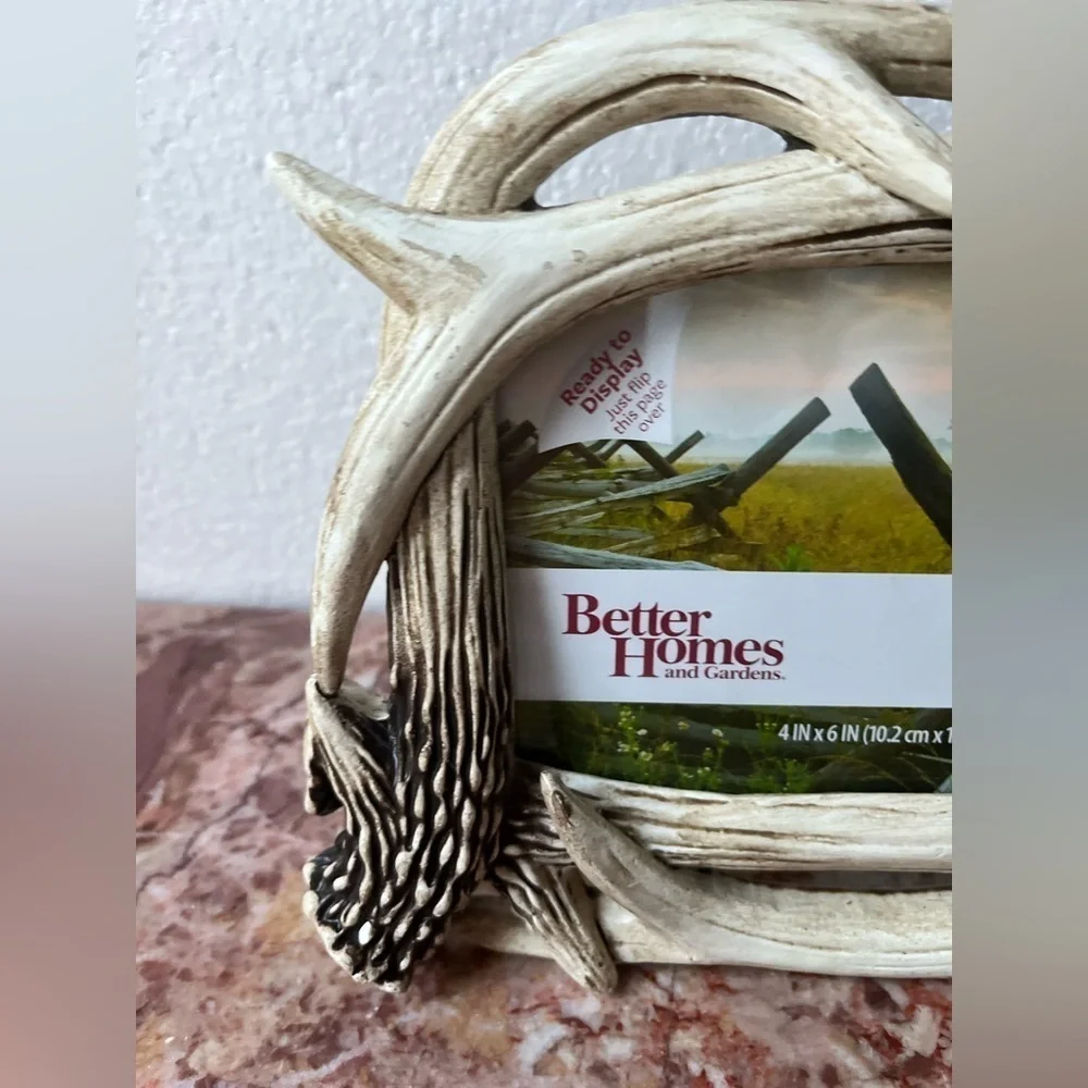 River's Edge Realistic Looking Antler Photo Frame